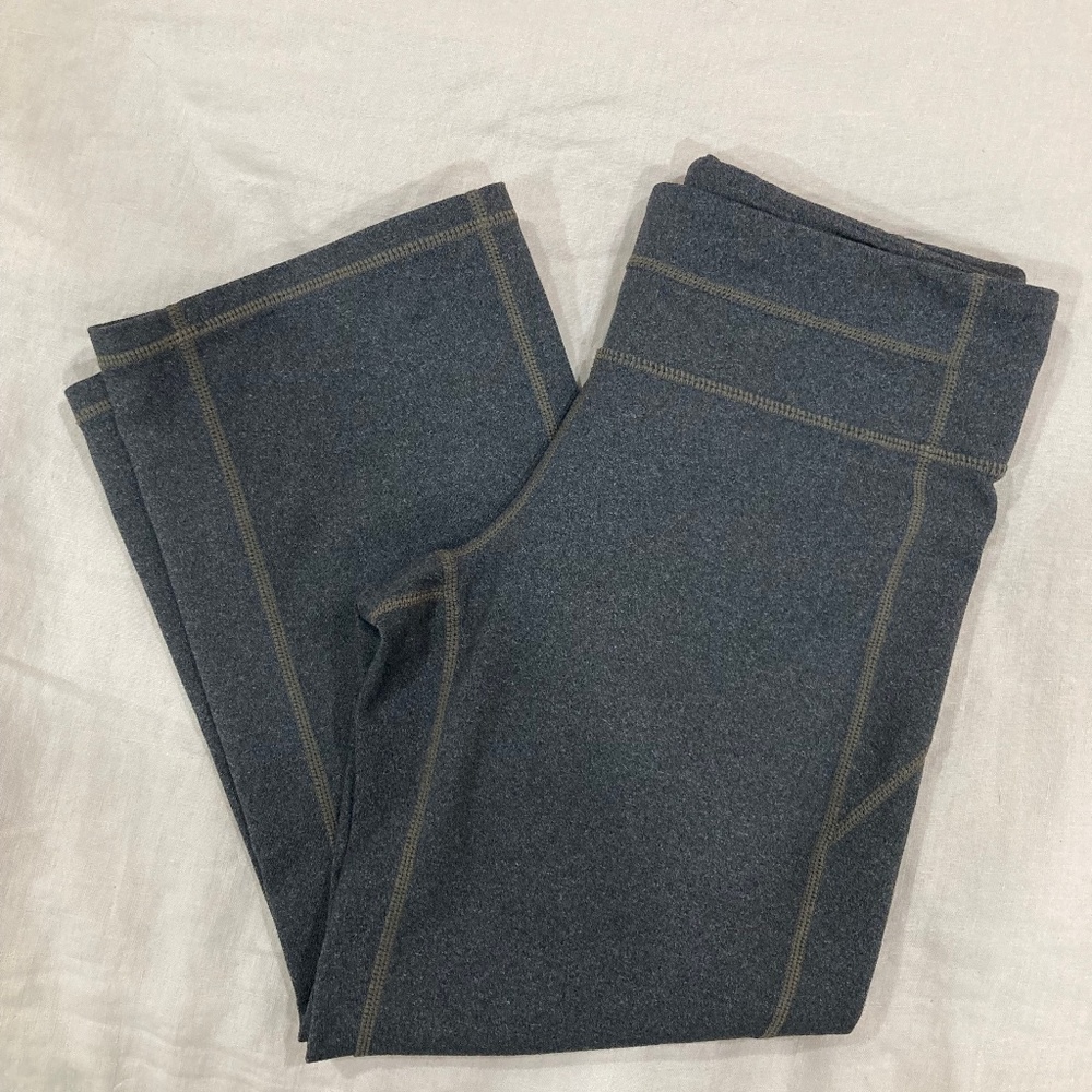 ATHLETA Leggings Yoga Capri Size S